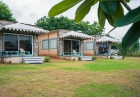 4 BHK farmhouse with a private pool in Mundota, Jaipur (BMF-F267)